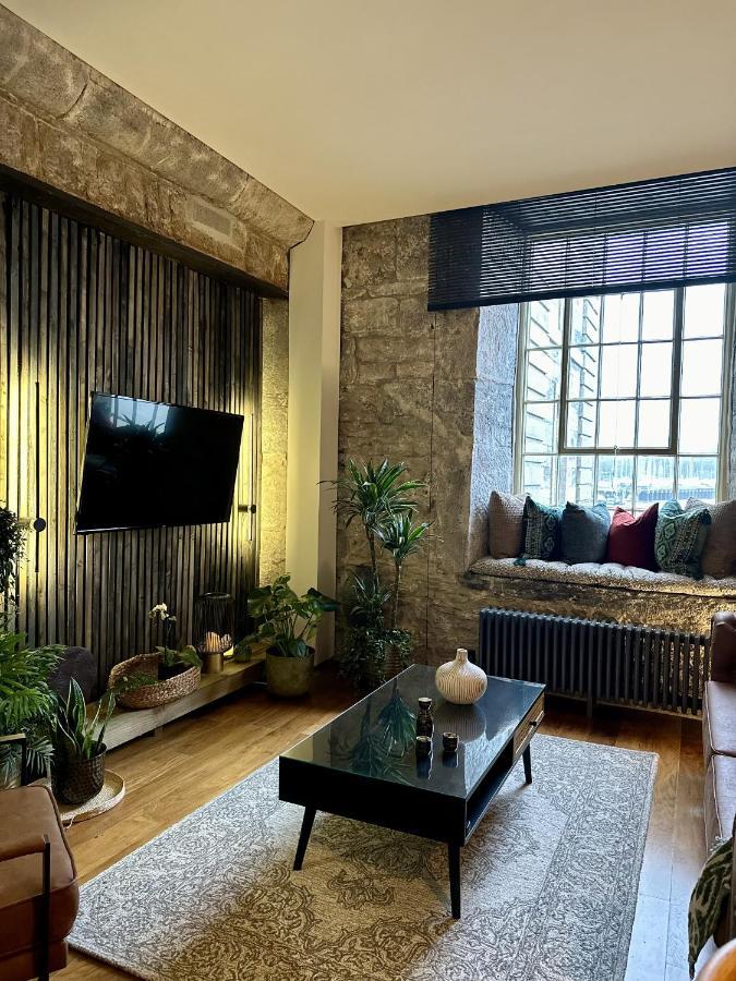 Suite4Serenityrwy Luxury Apartment With Sea View With Optional Parking プリマス エクステリア 写真